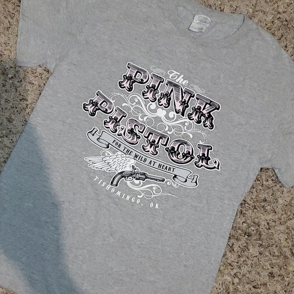 MIRANDA LAMBERTS PINK PISTOL TEE - Picture 2 of 2